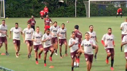 São Paulo se prepara para enfrentar o Botafogo-SP veja imagens