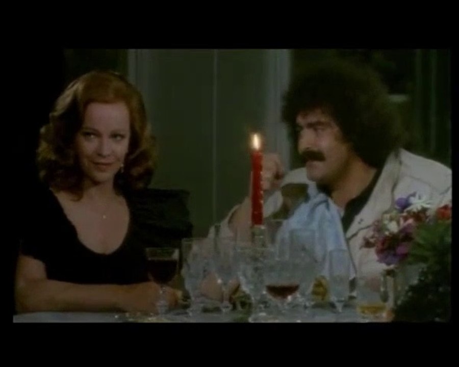 Laura Antonelli   [Film 1982) italiano Full Movie Part 02
