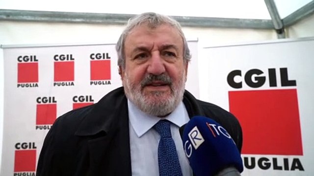 Bari: anche Emiliano con Landini contro Manovra del Governo che va contro la povera gente e le imprese perbene