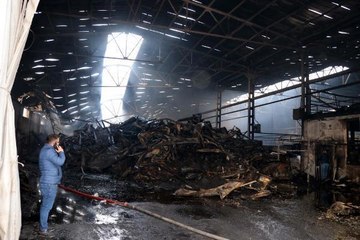 KAYSERİ'DEKİ FABRİKA YANGINI 7 SAATTE SÖNDÜRÜLDÜ