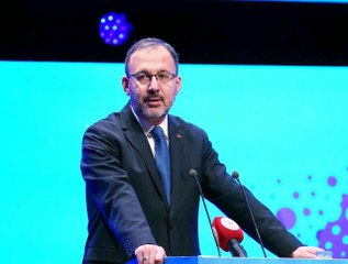 Bakan Kasapoğlu: "2022 yılında 50'den fazla branşta 5 bin 300 uluslararası madalyamız var"