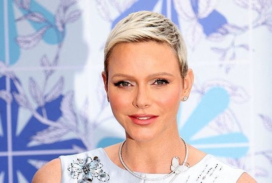 Charlene de Monaco malade : elle rassure sur son état de santé, « Je ressens beaucoup moins de douleurs et beaucoup plus d'énergie, je me sens mieux »