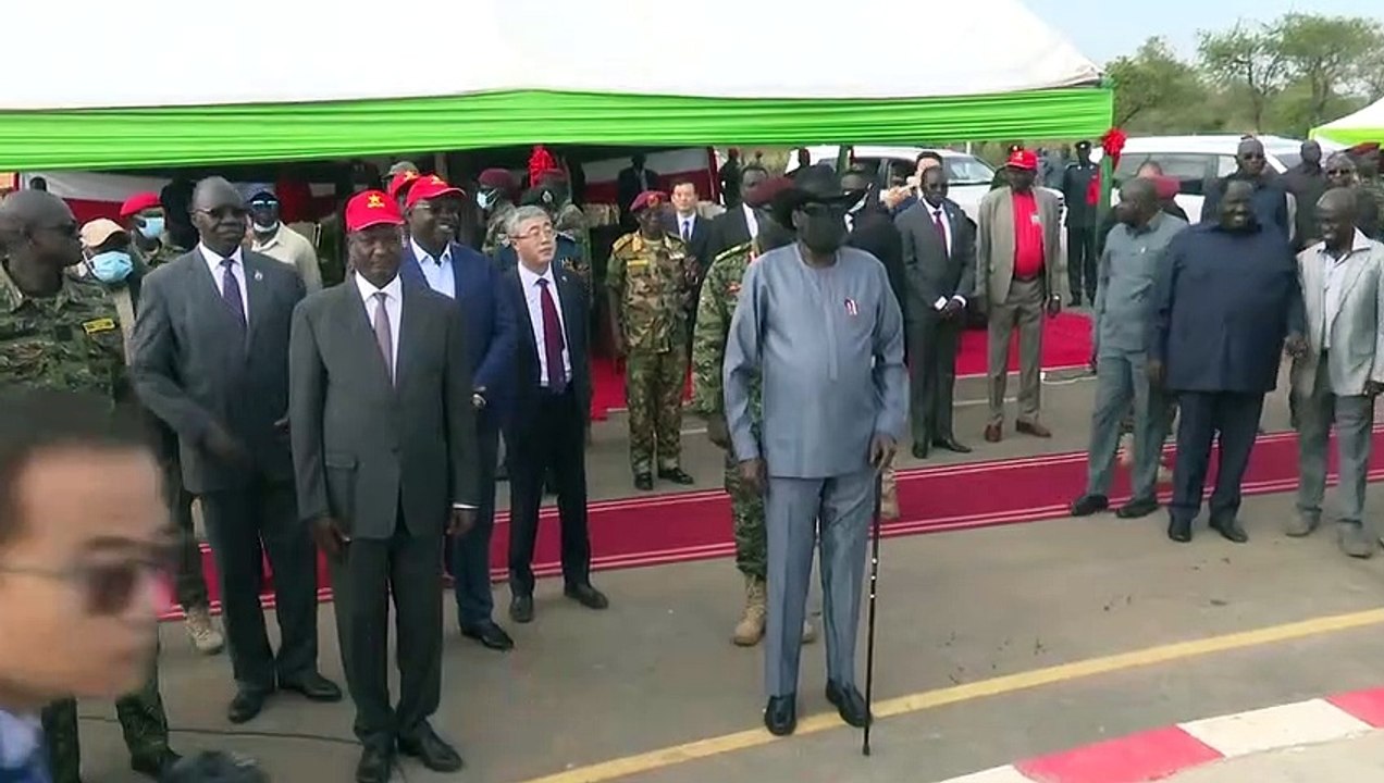 Salva Kiir Mayardit altına kaçırdı