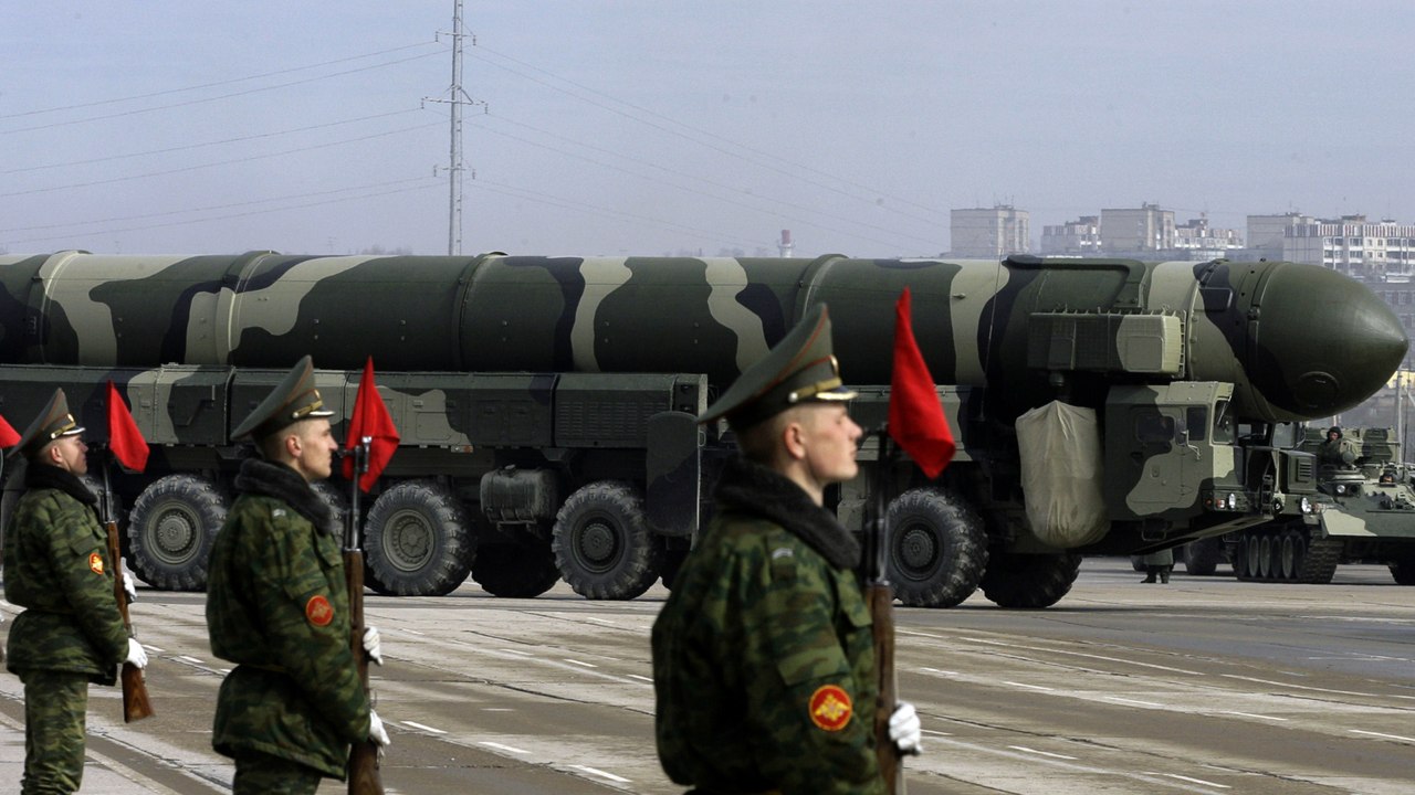 Russian military operative urges Vladimir Putin to use nuclear weapons