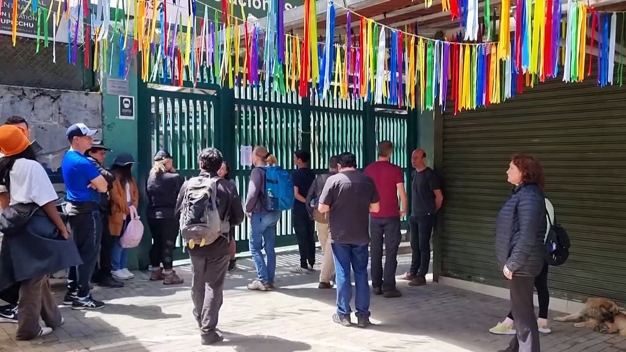 Cientos de turistas varados en Machu Picchu por protestas en Perú