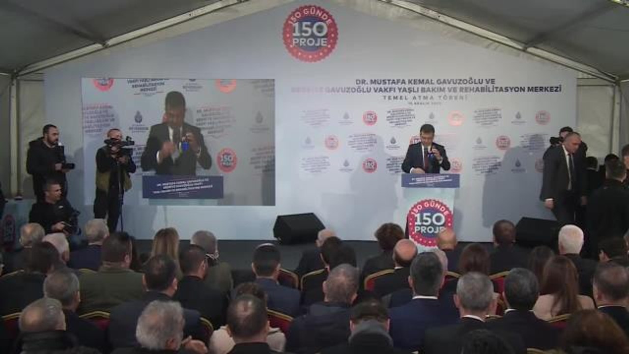 İmamoğlu: "İlk Günkü Gibi, Bugün de Başım Dik, Alnım Açık, Göğsümü Gere Gere Söylüyorum: 2023 Yılı Çok Güzel Olacak.