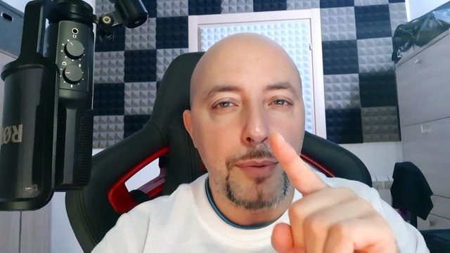 Elenoire Casalegno beccata insieme al suo nuovo fidanzato, ecco chi è