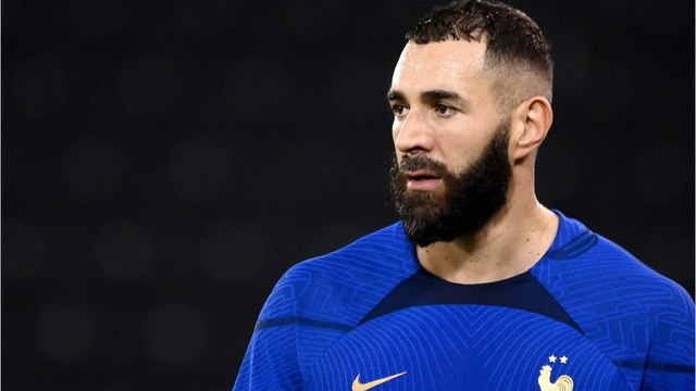 Voici - Coupe du monde 2022 : Karim Benzema de retour pour la finale ? Didier Deschamps répond