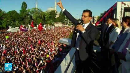 من هو أكرم إمام أوغلو ولماذا تم فرض حظر سياسي عليه؟