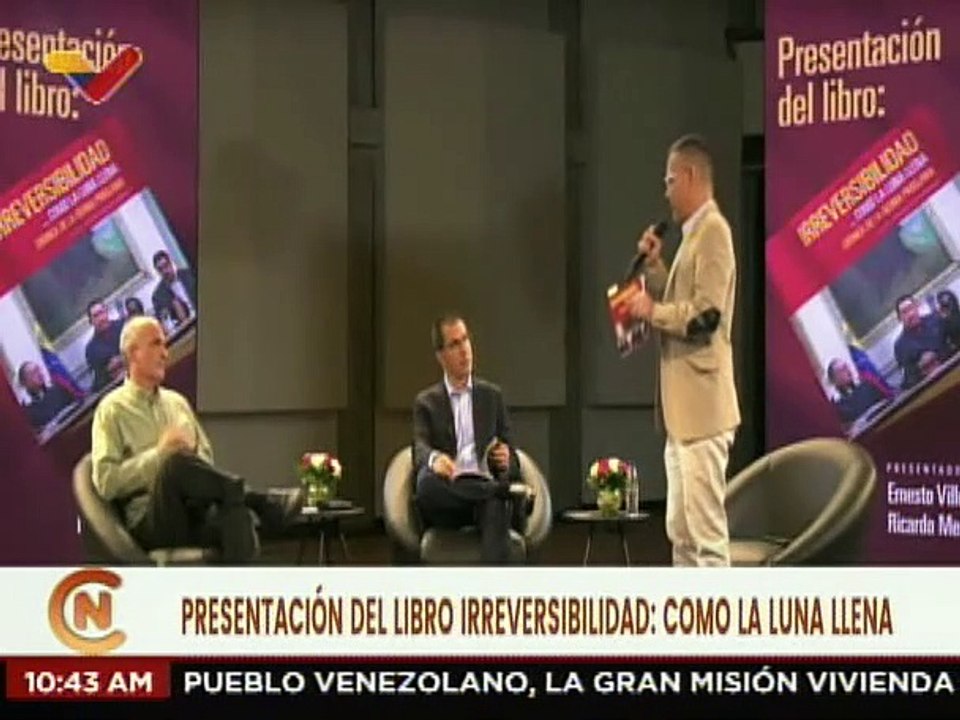Min. Ernesto Villegas: Chávez transmite su decisión de confiarle el liderazgo institucional a Maduro