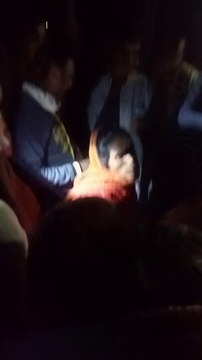 Chori karte huye pakdi gayi aurat Azamgarh ke ak gaw me