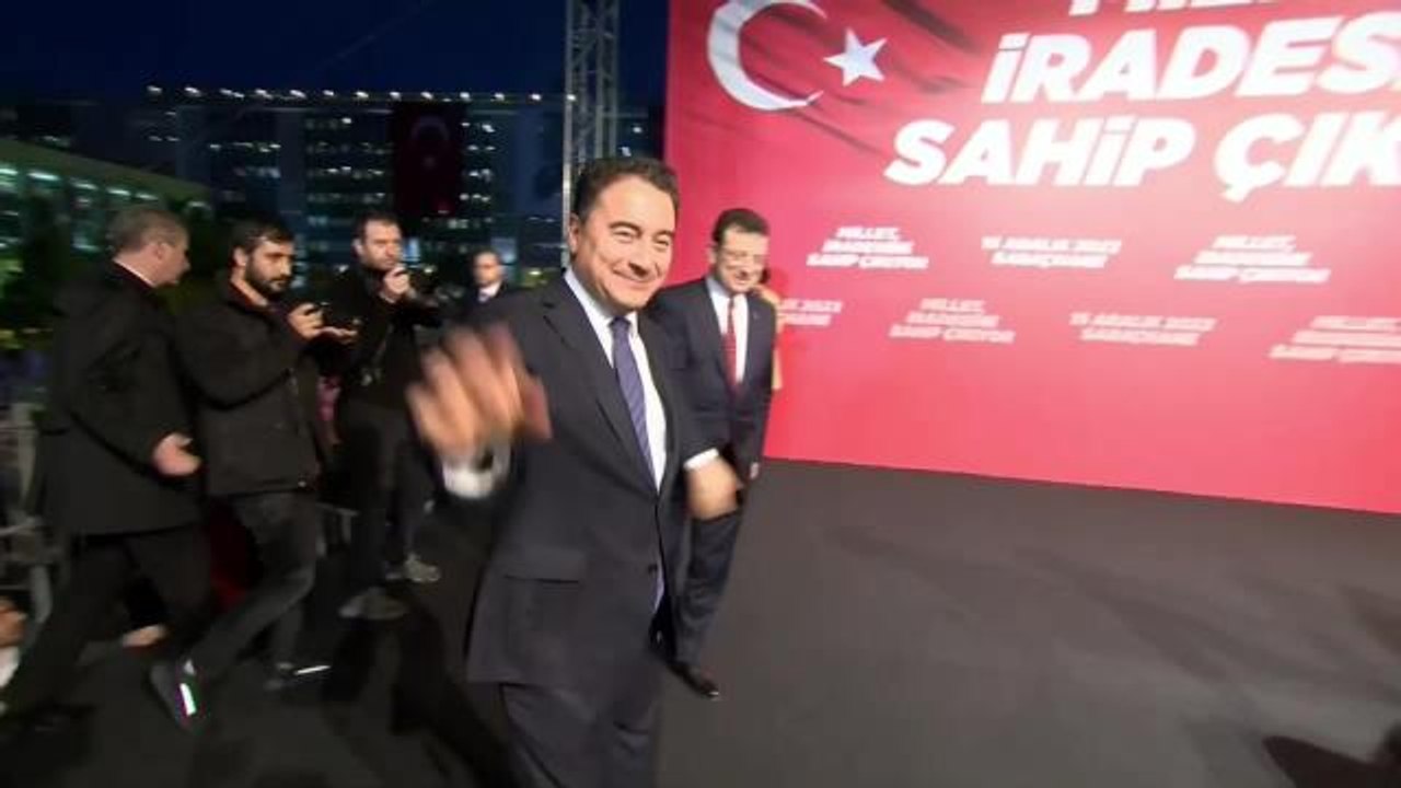 İbb Başkanı Ekrem İmamoğlu'na Destek İçin "Millet, İradesine Sahip Çıkıyor" Mitingi... Babacan: Dünün Ezileni Sayın Erdoğan, Üste Çıkınca Başkalarını...