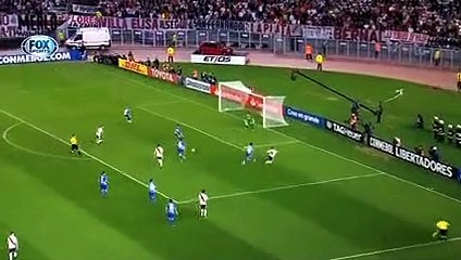 Veja os gols da vitória do River Plate sobre o Racing