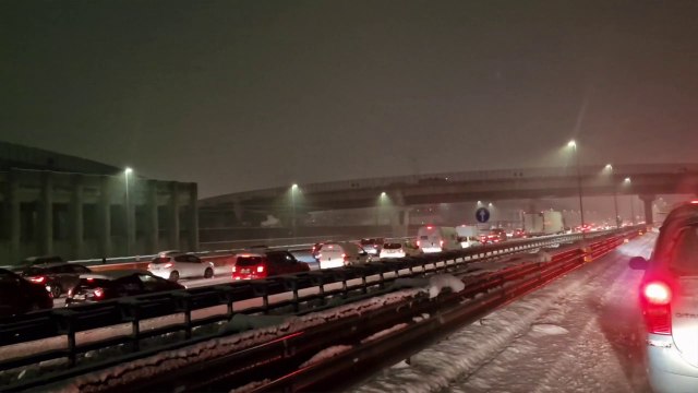 Neve a Torino, disagi alla circolazione