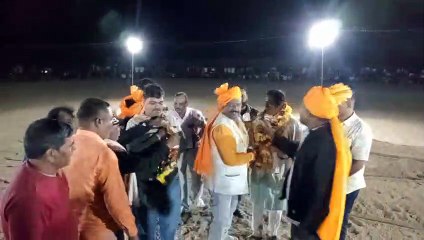 Bhikangaon kushti dangal