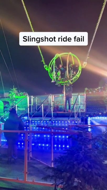 Petit problème sur ce manège slingshot... Flippant