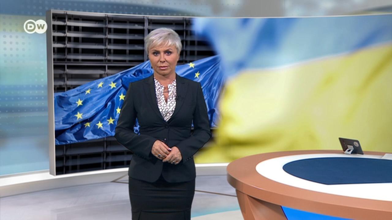 Тяжелые бои за Бахмут, почему молчит Путин и примут ли 9-й пакет санкций на саммите ЕС. DW Новости (15.12.2022)