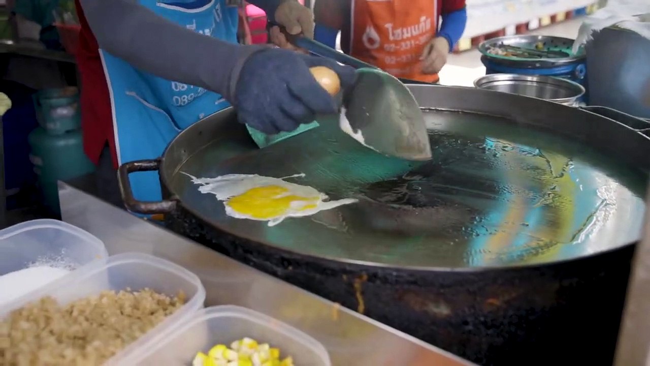 The Best Pad Thai / Hoy Tod / Khao Lao at Sukhumvit 101 in Bangkok 베스트 팟타이 허이텃 카오라오 at 방콕 스쿰빗 쏘이 101