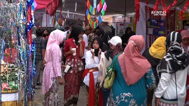 Implementasi Kurikulum Merdeka Melalui Bazar & Pentas Seni