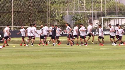 Veja imagens do treino do Corinthians desta segunda-feira