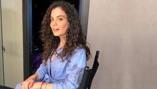 Film setinde rahatsızlanan Aslı Bekiroğlu, bir gün ambulansta kaldı