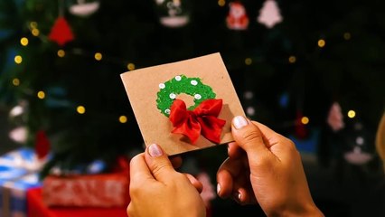5-Minute Crafts at Xmas! (and now available to watch on Kidoodle.TV!)