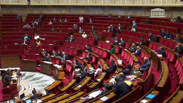 2ème séance : Engagement de responsabilité du gouvernement (art 49.3) sur le projet de loi de finances pour 2023 ; Accélération de la production d'énergies renouvelables (suite) - Jeudi 15 décembre 2022