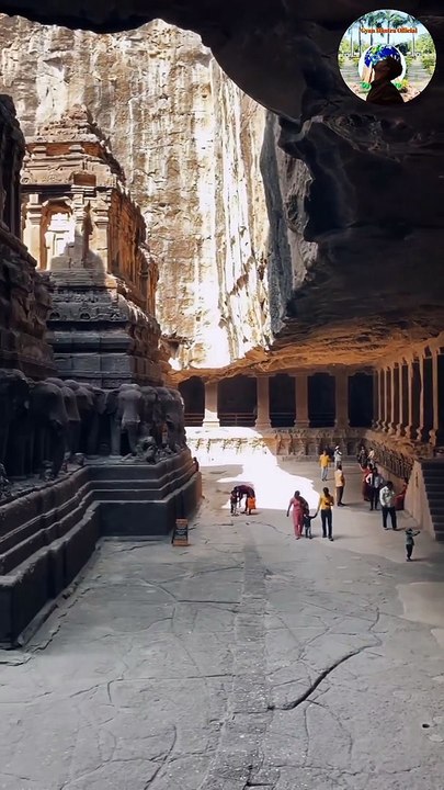 Ellora Caves  देखिए कितना पुराना है एलोरा की गुफाएं और किस धर्म से है इसका नाता