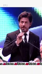 Shah Rukh Khan calls for positivity amidst Pathaan controversy at Kolkata International Film Festival 2022