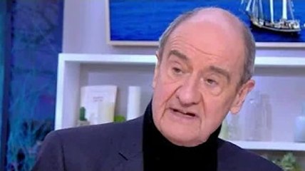 La version d’Anne-Elisabeth Lemoine suite à l’absence mystérieuse de Pierre Lescure sur France 5