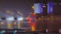 Ambulans şoförü trafikte seyir halindeyken sosyal medyadan canlı yayın yaptı