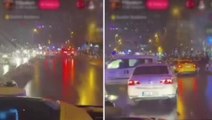 Ambulans şoförü trafikte sosyal medyadan canlı yayın yapıp vatandaşlarla dalga geçti