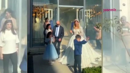 Wilma Elles'in mutlu gününde ikizleri yalnız bırakmadı!