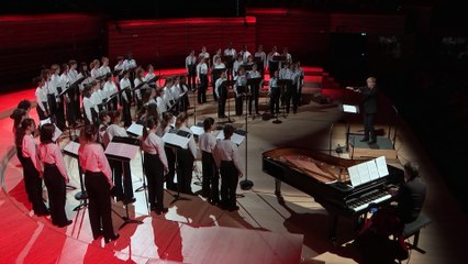 Claire-Mélanie Sinnhuber : Trois gouttes de sang sur la neige (création mondiale)