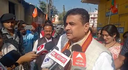 নন্দনে সত্যজিৎ রায়, উত্তম কুমারকে পাওয়া যাবে না, দাঁত ক্যালানো ছবি সর্বত্র:  শুভেন্দু অধিকারী