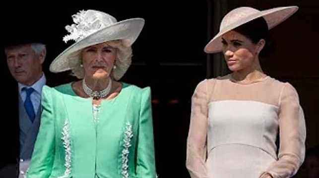 Camilla Parker-Bowles et Meghan Markle n’ont jamais été en bons termes, cette dernière aurait été