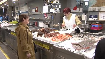 Los españoles anticipan las compras de los alimentos para las comidas navideñas