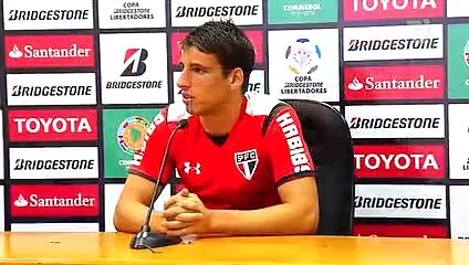 Calleri prega confiança para partida da Libertadores