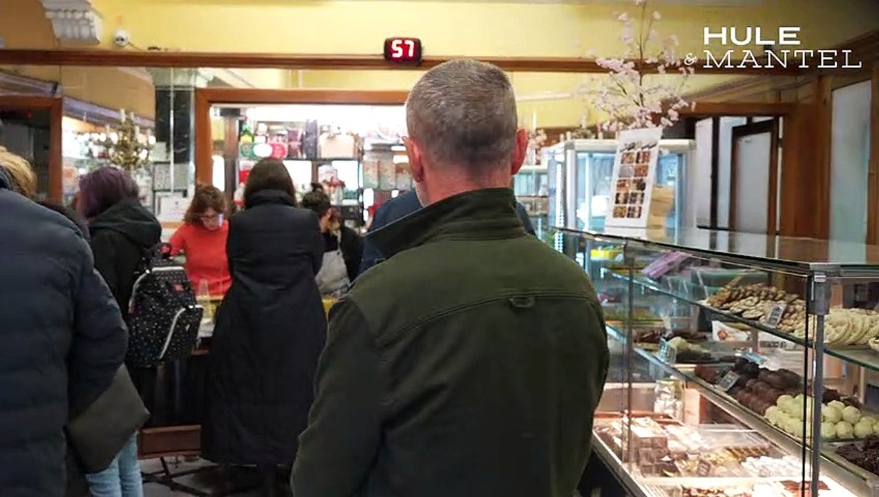 Así se quema el mejor turrón de yema quemada de España