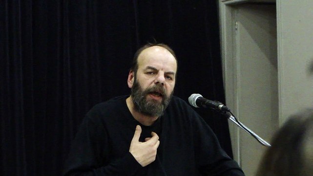 Από τη συγκέντρωση τού ΚΚΕ στις 14 Δεκεμβρίου 2022 στο Αιγάλεω (βίντεο MAH03902)