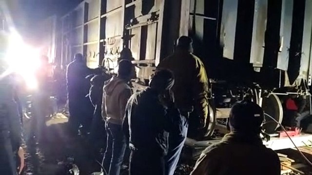 कोटा-बीना लाइन पर रेल यातायात प्रभावित