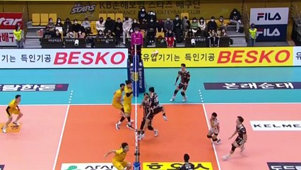 레오, V리그 최초 4경기 연속 트리플크라운 / YTN