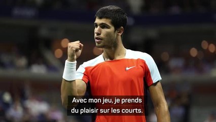 Abu Dhabi - Cible dans le dos, Djoko à Melbourne & style à la Federer : les vérités d'Alcaraz !