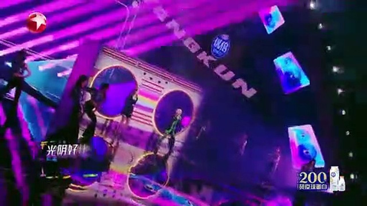 SnapSave.io【纯享】陈慧娴杨坤孟慧圆 再现disco潮流金曲《跳舞街》，现场复古迪斯科风格满满 《我们的歌4》Singing