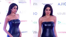 Janhvi Kapoor Flaunts her Curves in a Tight Leather Gown at Grazia Award Function 2022 | FilmiBeat