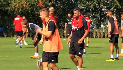 Imagens do treino do São Paulo desta segunda-feira
