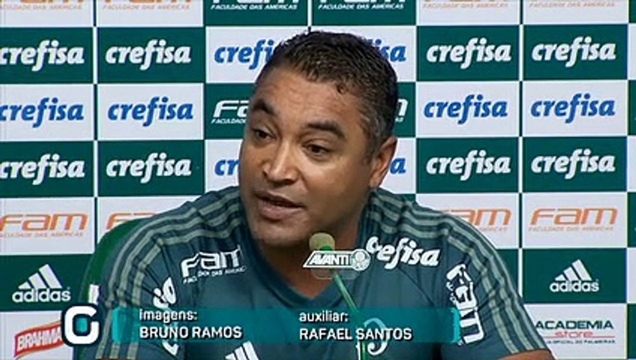 Roger Machado fala sobre trabalho com Lucas Lima e Borja