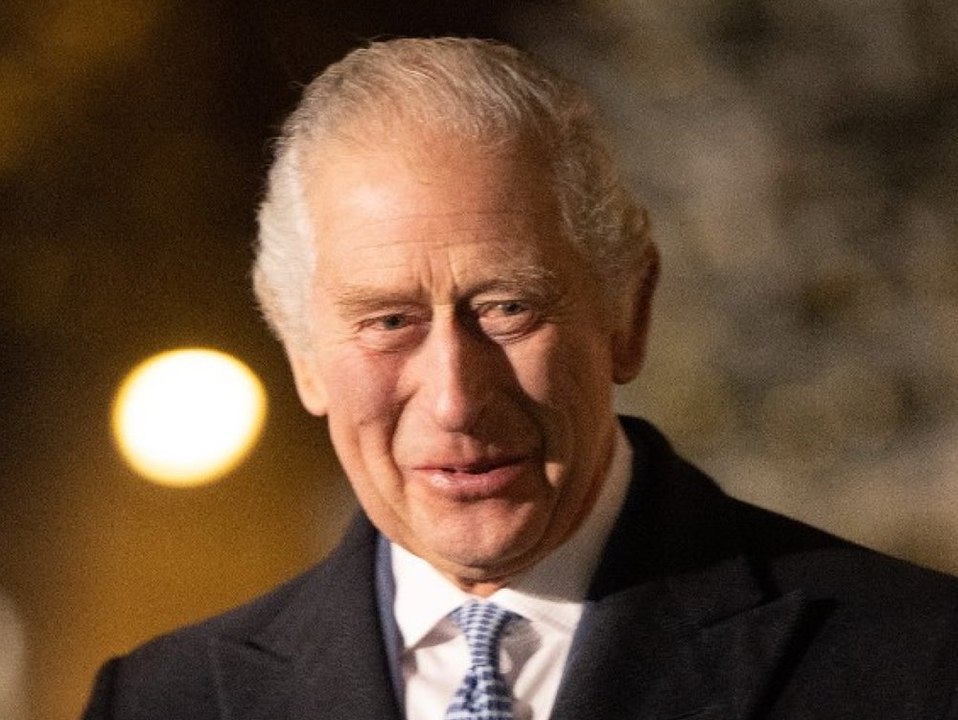 Charles lädt Harry und Meghan zu seiner Krönung ein