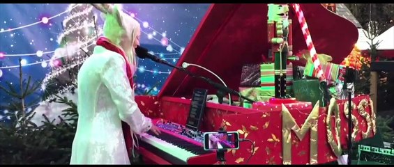 MOrisse en live depuis le Village de Noël de Nice : Les chansons cadeaux de France Bleu Azur ("Joyeux Noël" de Barbara))