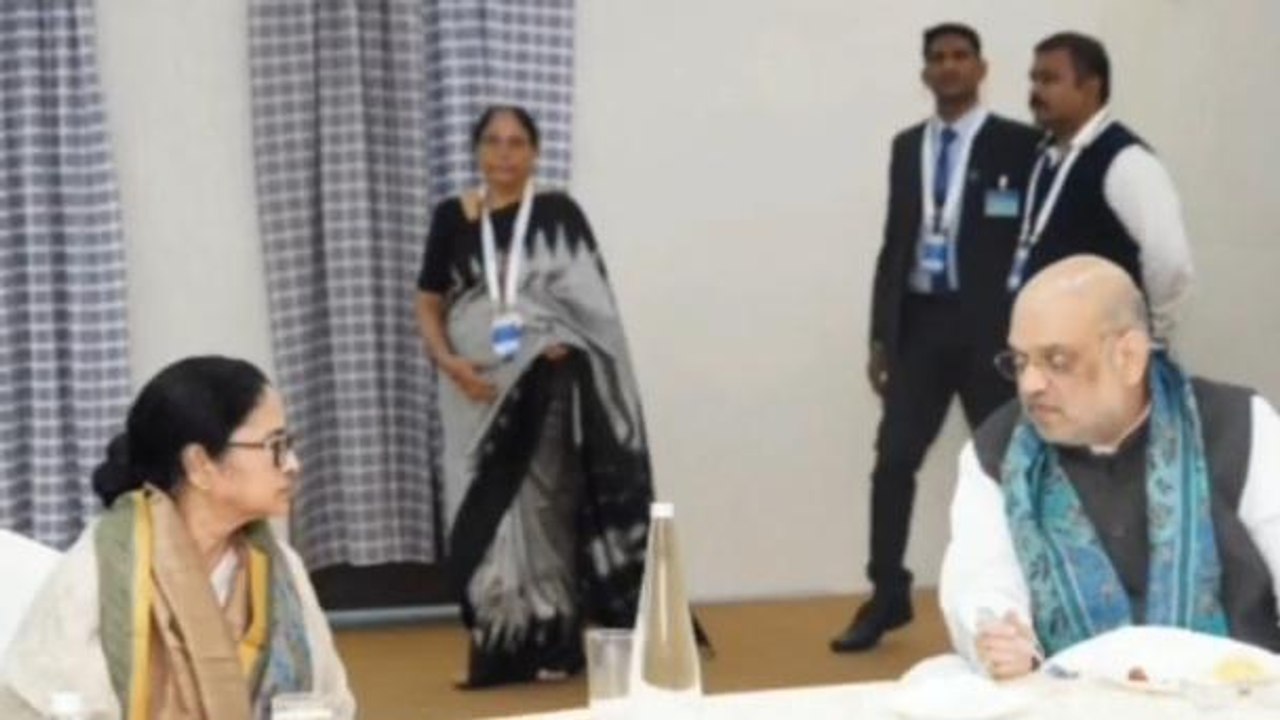 হাওড়া: আলাদা বৈঠকে শাহের কাছে বড় দাবি মমতার